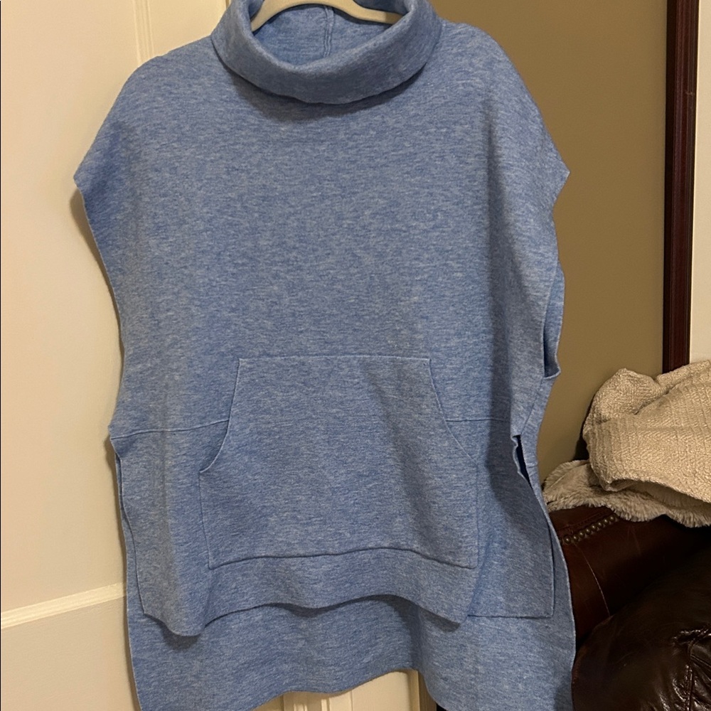 Kerisma Women’s Kanga Poncho Beautiful Light Blue Angora Blend Size S/M